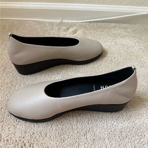 Hopp Studios IO Slipper, Wedge heel, Leather, Gray, 10.5M, Brand New